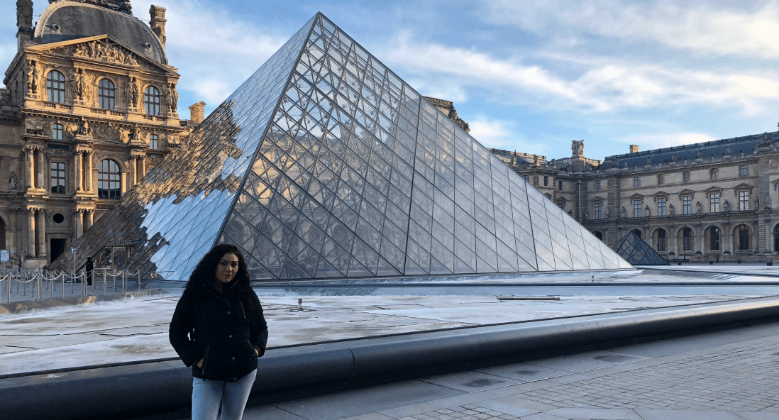Corina at the Louvre pyramid